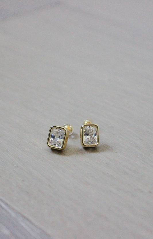Classic Stud Baguette Earring